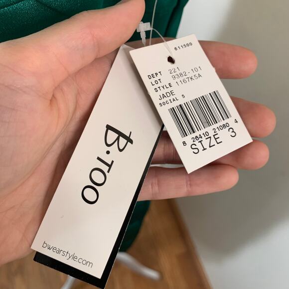 Women Dress size 3 Green color (NWT) - Picture 4 of 6